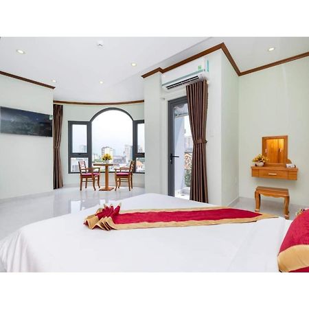Oyo 1216 Ha Hotel Vung Tau Exteriör bild
