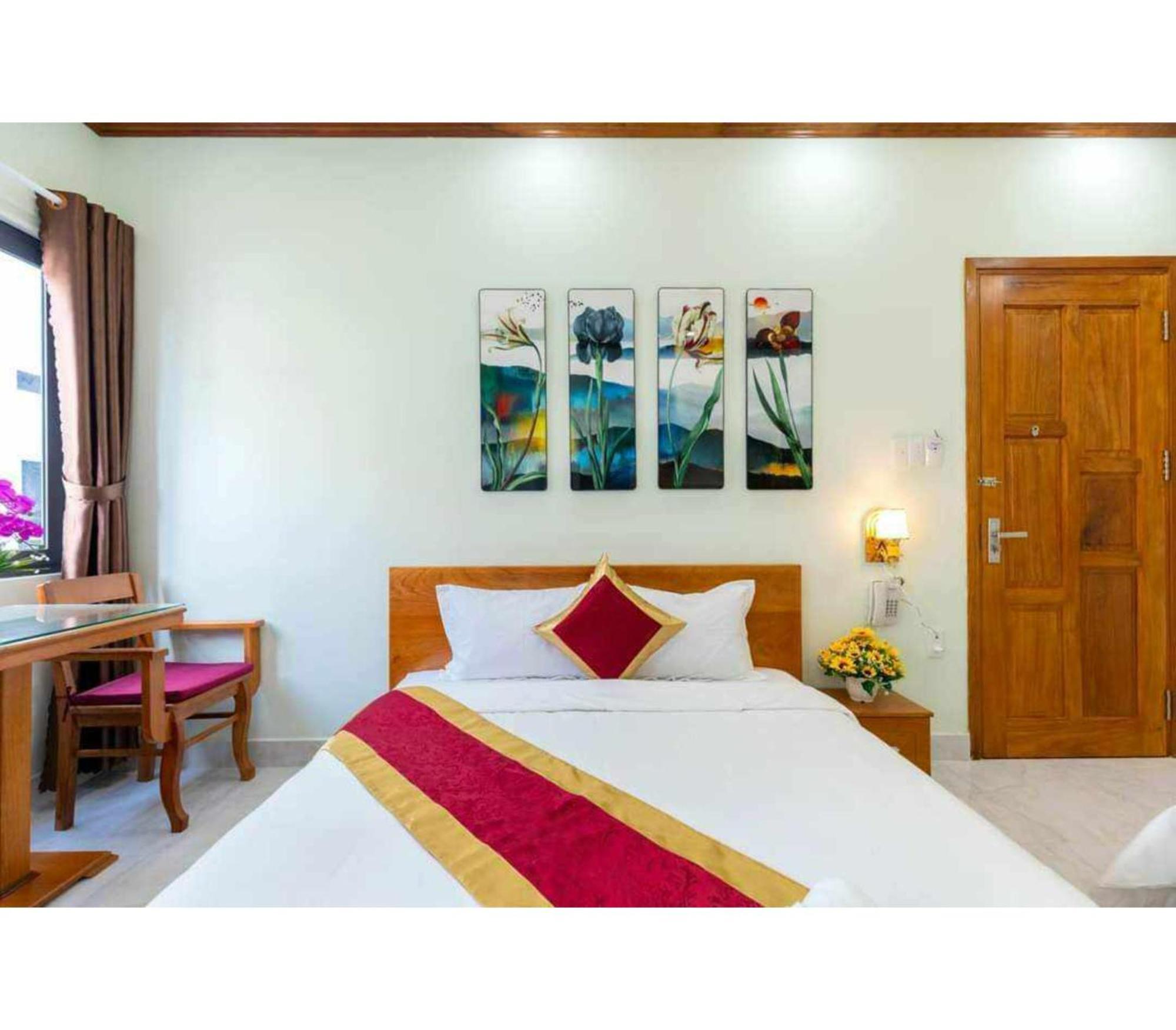 Oyo 1216 Ha Hotel Vung Tau Exteriör bild
