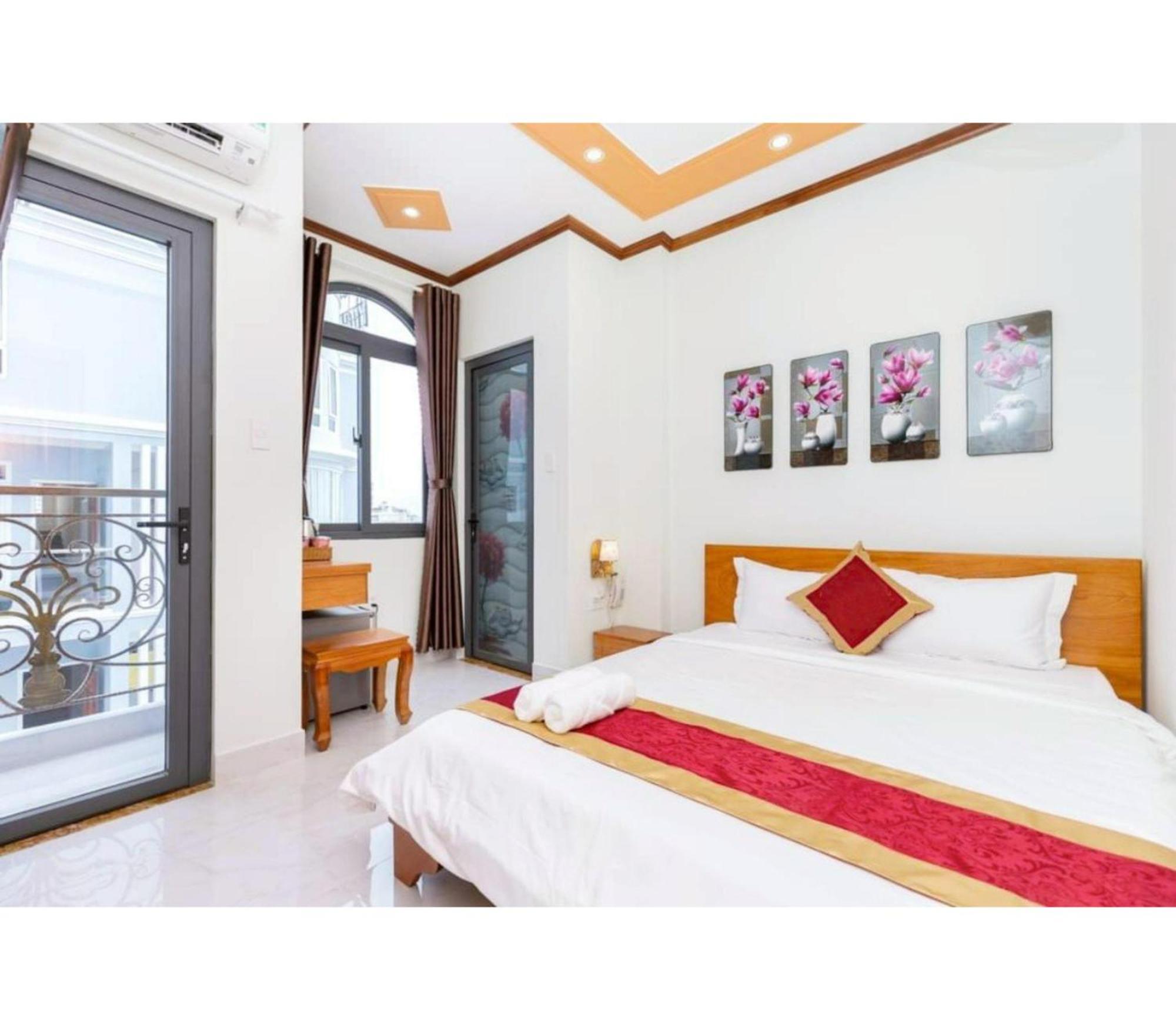 Oyo 1216 Ha Hotel Vung Tau Exteriör bild