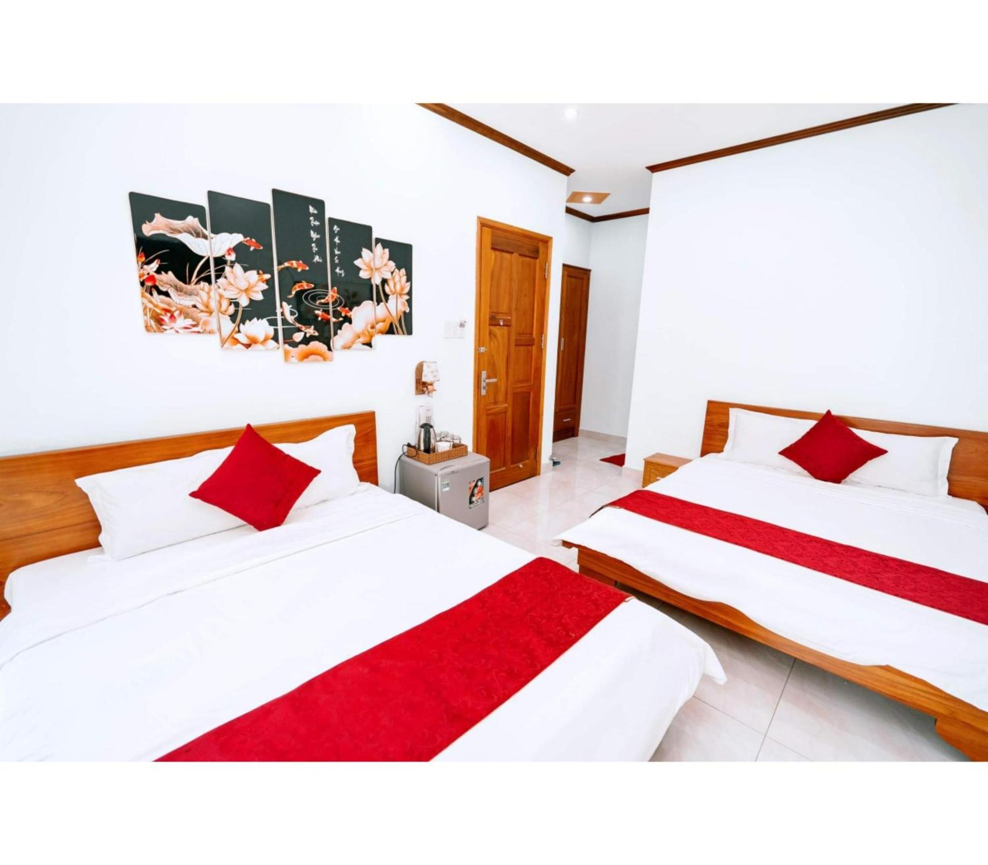 Oyo 1216 Ha Hotel Vung Tau Exteriör bild