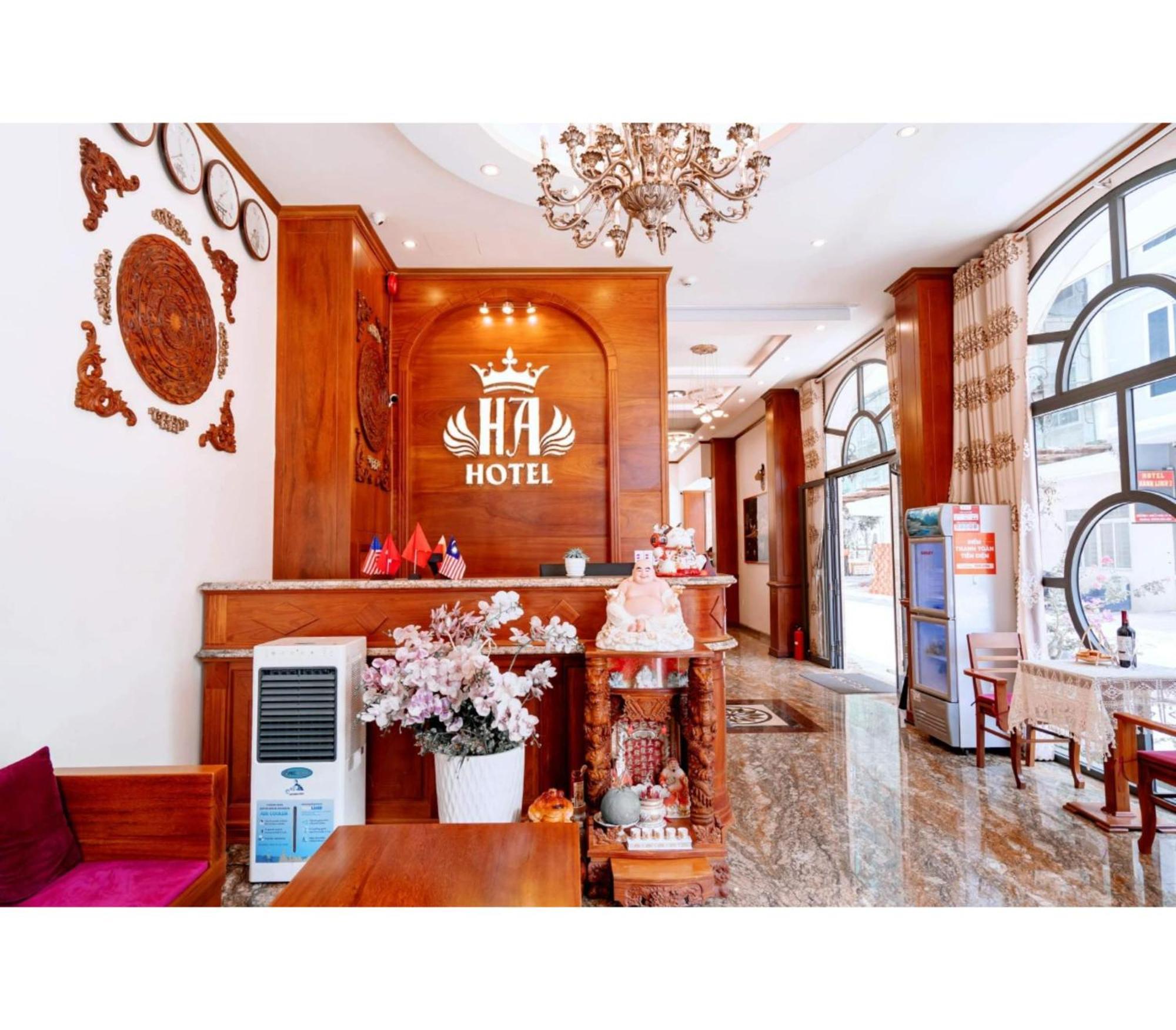 Oyo 1216 Ha Hotel Vung Tau Exteriör bild